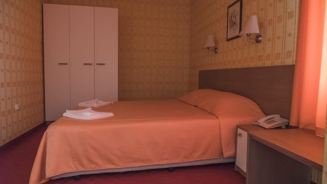 Park Hotel Persey Βάρνα Εξωτερικό φωτογραφία