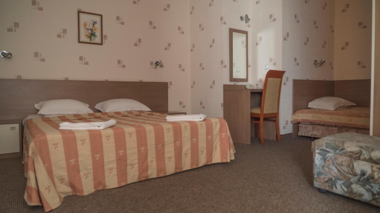 Park Hotel Persey Βάρνα Εξωτερικό φωτογραφία