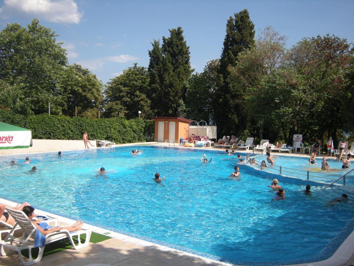 Park Hotel Persey Βάρνα Εξωτερικό φωτογραφία